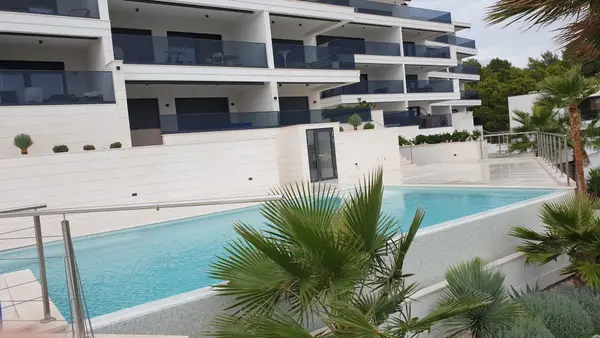 Golden Sun Primošten — pool & terrace 4