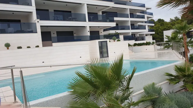 Golden Sun Primošten — pool & terrace 4
